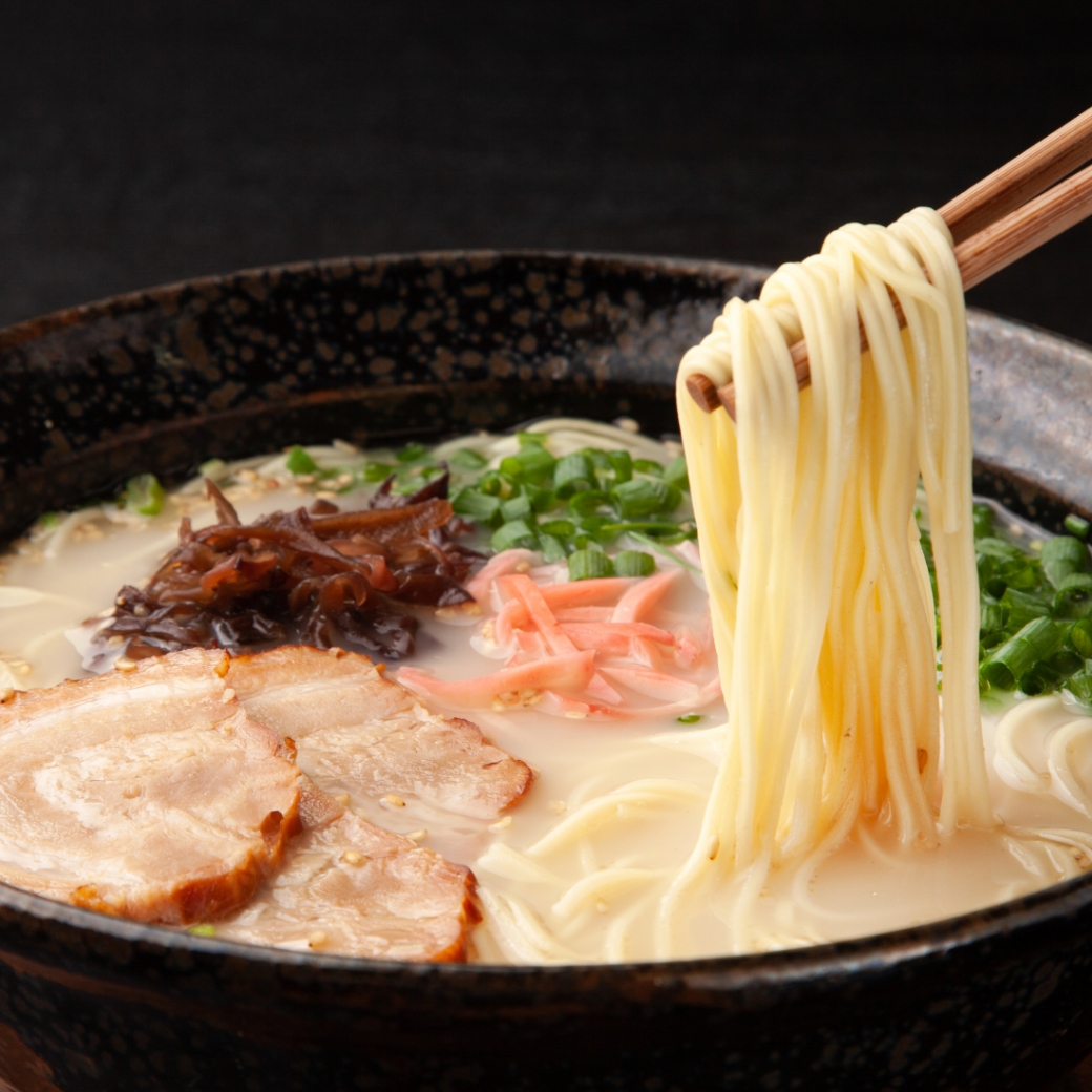 日本の極麺 博多の豚骨ラーメン 3食入り
